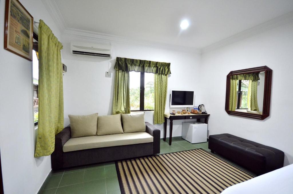 Endau Beach Resort 쿠알라 롬핀 객실 사진